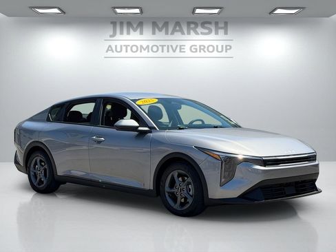 Used 2025 Kia K4 FWD image 8