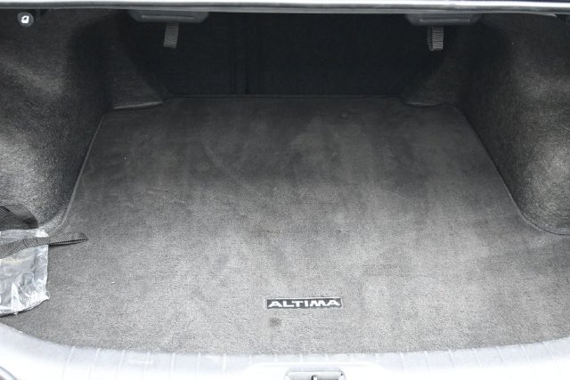 Used 2024 Nissan Altima 2.5 SV FWD image 29