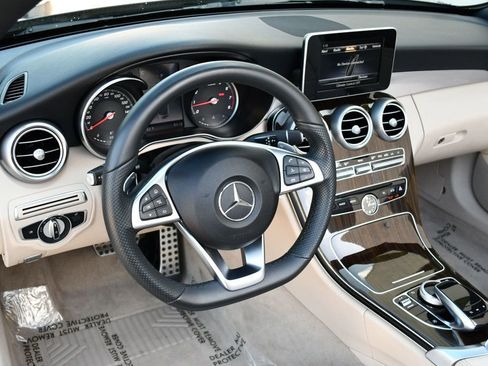 Used 2018 Mercedes-Benz C 300 Cabriolet image 13