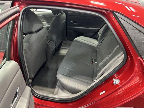 Certified 2023 Hyundai Elantra SEL w/ Convenience Package FWD image 26