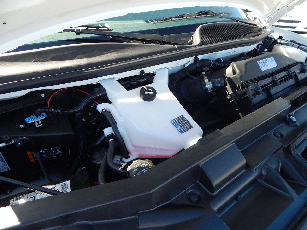 Used 2025 Chevrolet Express 2500 Extended w/ Communications Package RWD image 29