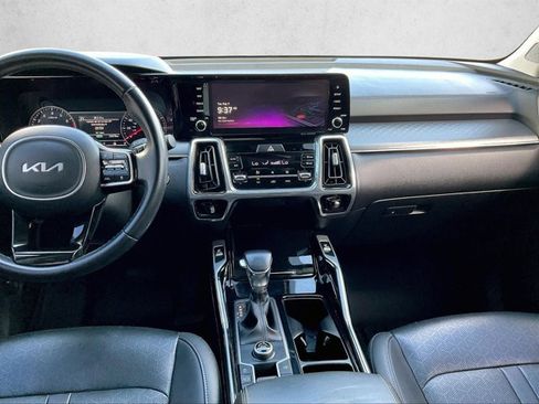 Used 2022 Kia Sorento SX FWD image 8