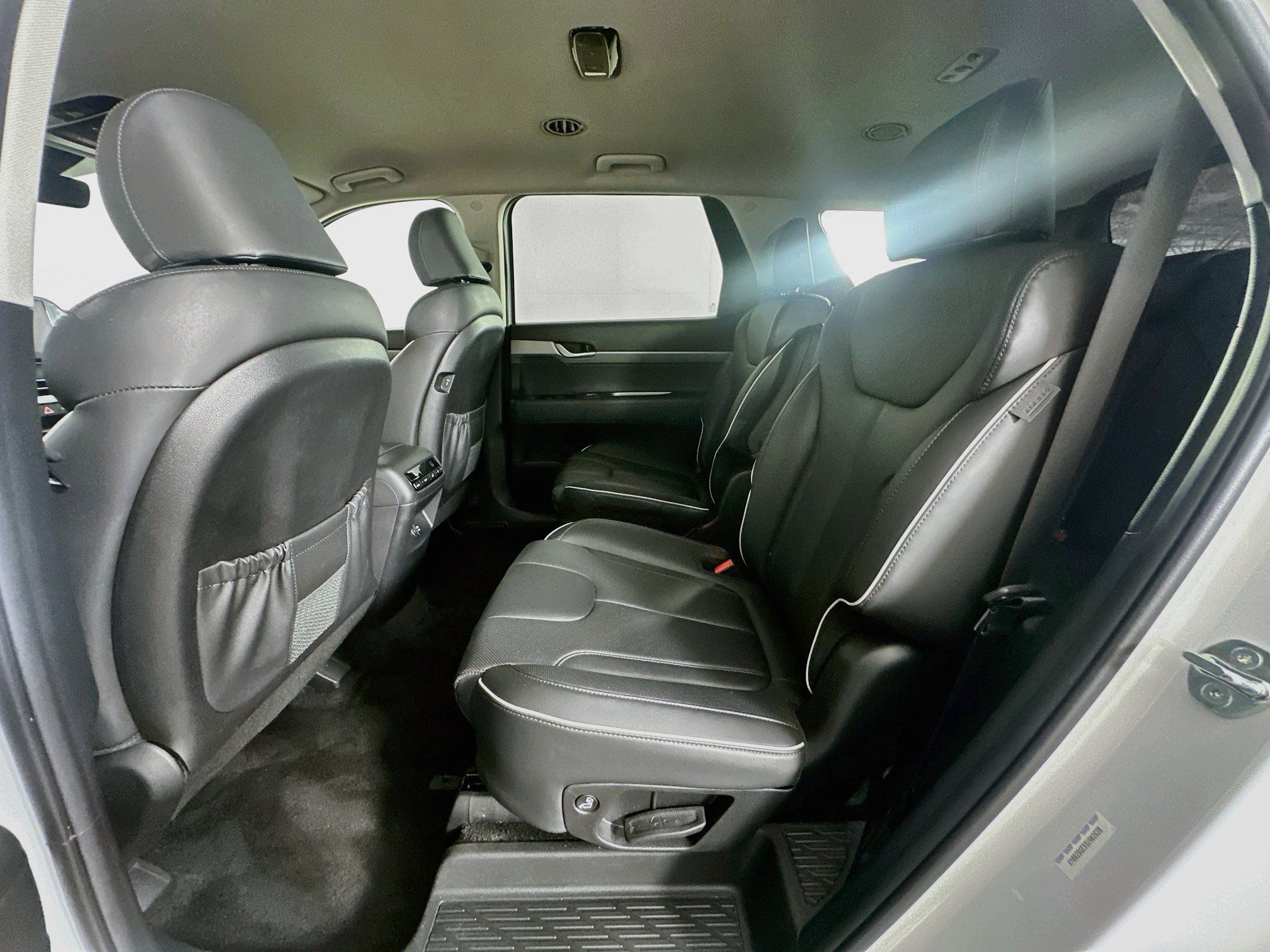 Used 2025 Hyundai Palisade SEL AWD/4WD image 29
