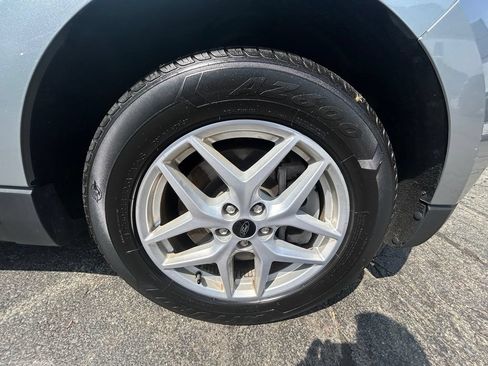 Used 2024 Ford Edge SEL AWD/4WD image 11