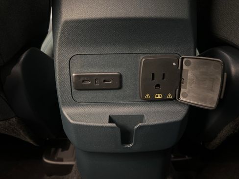 New 2025 Ford Maverick XLT w/ XLT Luxury Package image 28