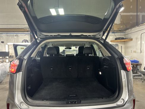 Used 2024 Ford Edge Titanium image 27