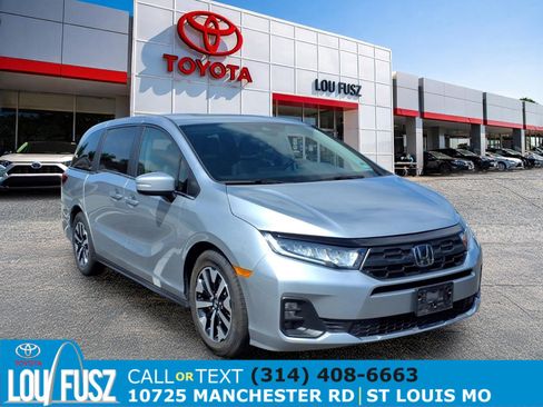 Used 2025 Honda Odyssey EX-L image 1