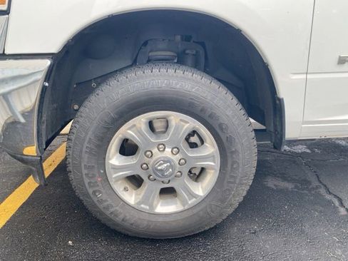 Used 2022 RAM 2500 Big Horn w/ Level A Equipment Group AWD/4WD image 15