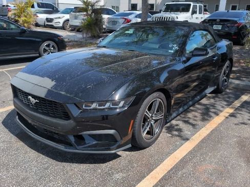 Used 2024 Ford Mustang Premium RWD image 5