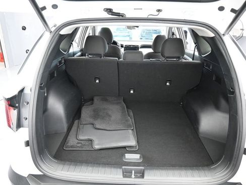 Used 2024 Hyundai Tucson SEL FWD image 37