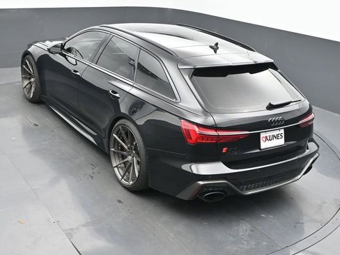 Used 2022 Audi RS 6 w/ Carbon Optic Package image 35