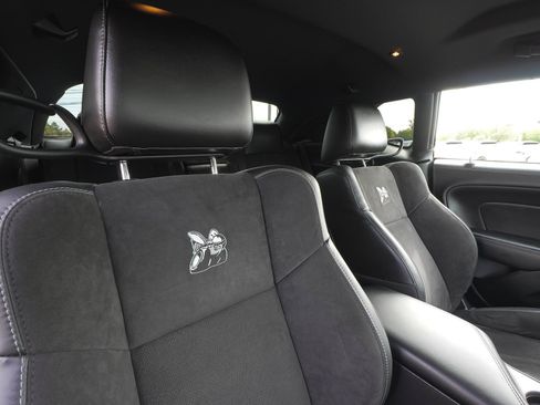 Used 2023 Dodge Challenger R/T Scat Pack RWD image 33