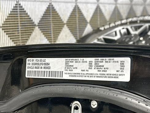 New 2026 RAM 3500 Limited w/ Towing Technology Group image 19