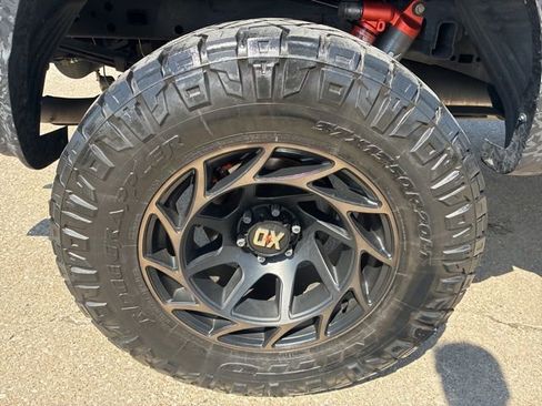 Used 2019 Ford F150 Raptor w/ Equipment Group 802A Luxury AWD/4WD image 15