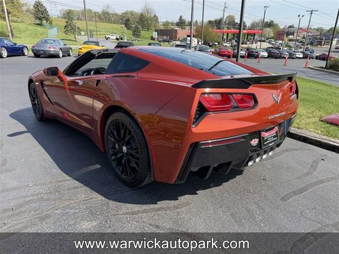 Used 2015 Chevrolet Corvette Stingray Coupe RWD image 11
