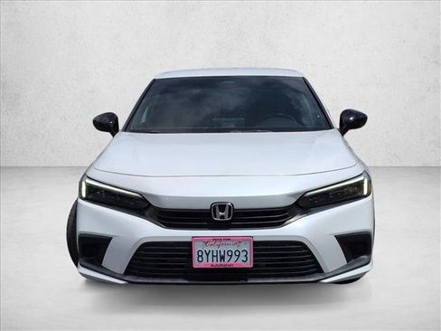 Used 2022 Honda Civic Sport image 2