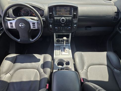 Used 2012 Nissan Pathfinder Silver w/ DVD Entertainment Pkg RWD image 23