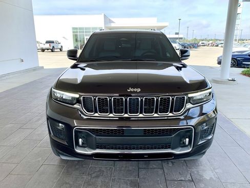 Used 2023 Jeep Grand Cherokee L Overland image 2