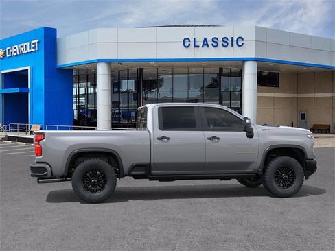 New 2026 Chevrolet Silverado 2500 ZR2 AWD/4WD image 5
