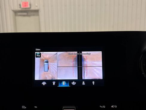 Used 2024 Mercedes-Benz Sprinter 2500 image 26