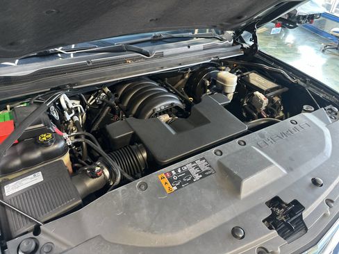 Used 2019 Chevrolet Tahoe LS w/ Skid Plate Package image 38