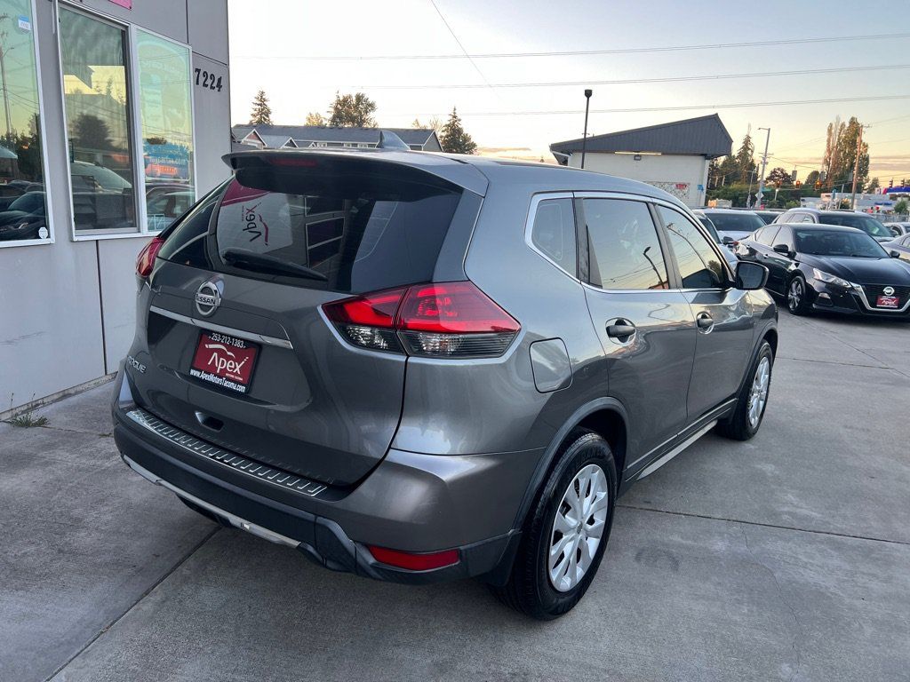 Used 2018 Nissan Rogue S FWD image 7