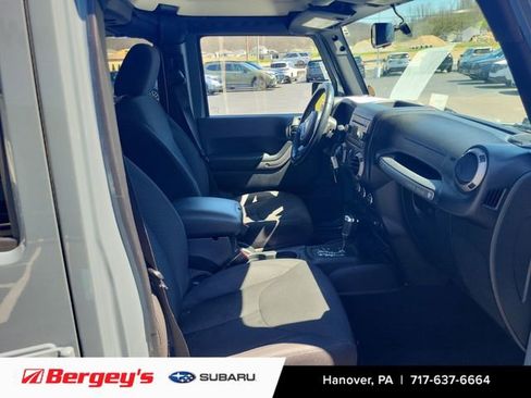 Used 2015 Jeep Wrangler Unlimited Sport w/ Quick Order Package 24S image 11