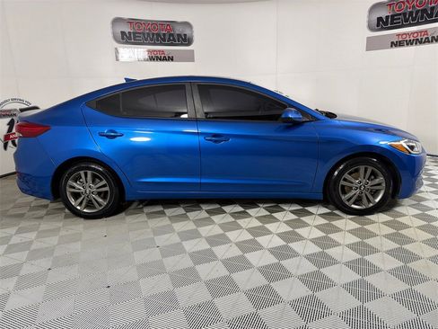 Used 2018 Hyundai Elantra Value Edition image 3