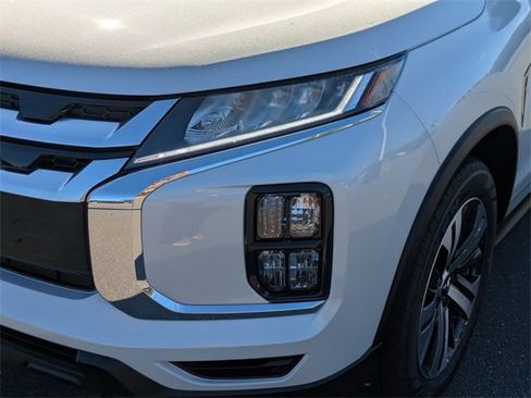 New 2025 Mitsubishi Outlander Sport SE image 9
