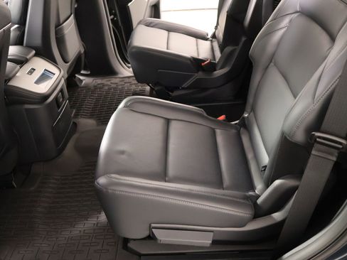 New 2025 Lincoln Navigator Reserve w/ Jet Appearance Package AWD/4WD image 13