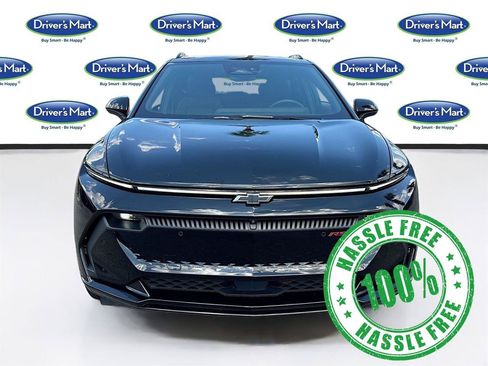 Used 2024 Chevrolet Equinox EV RS FWD image 2