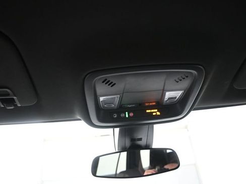 Used 2023 Chevrolet Traverse LT w/ Midnight/Sport Edition image 12