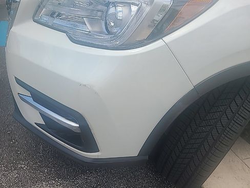Used 2019 Subaru Ascent Touring AWD/4WD image 10