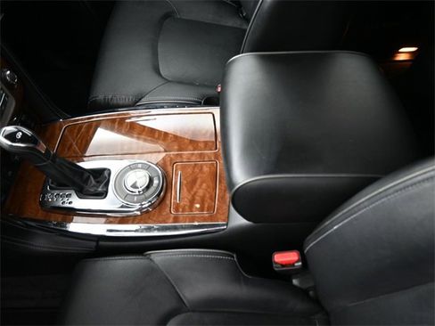 Used 2019 INFINITI QX80 Luxe w/ 22" Wheel Package image 9