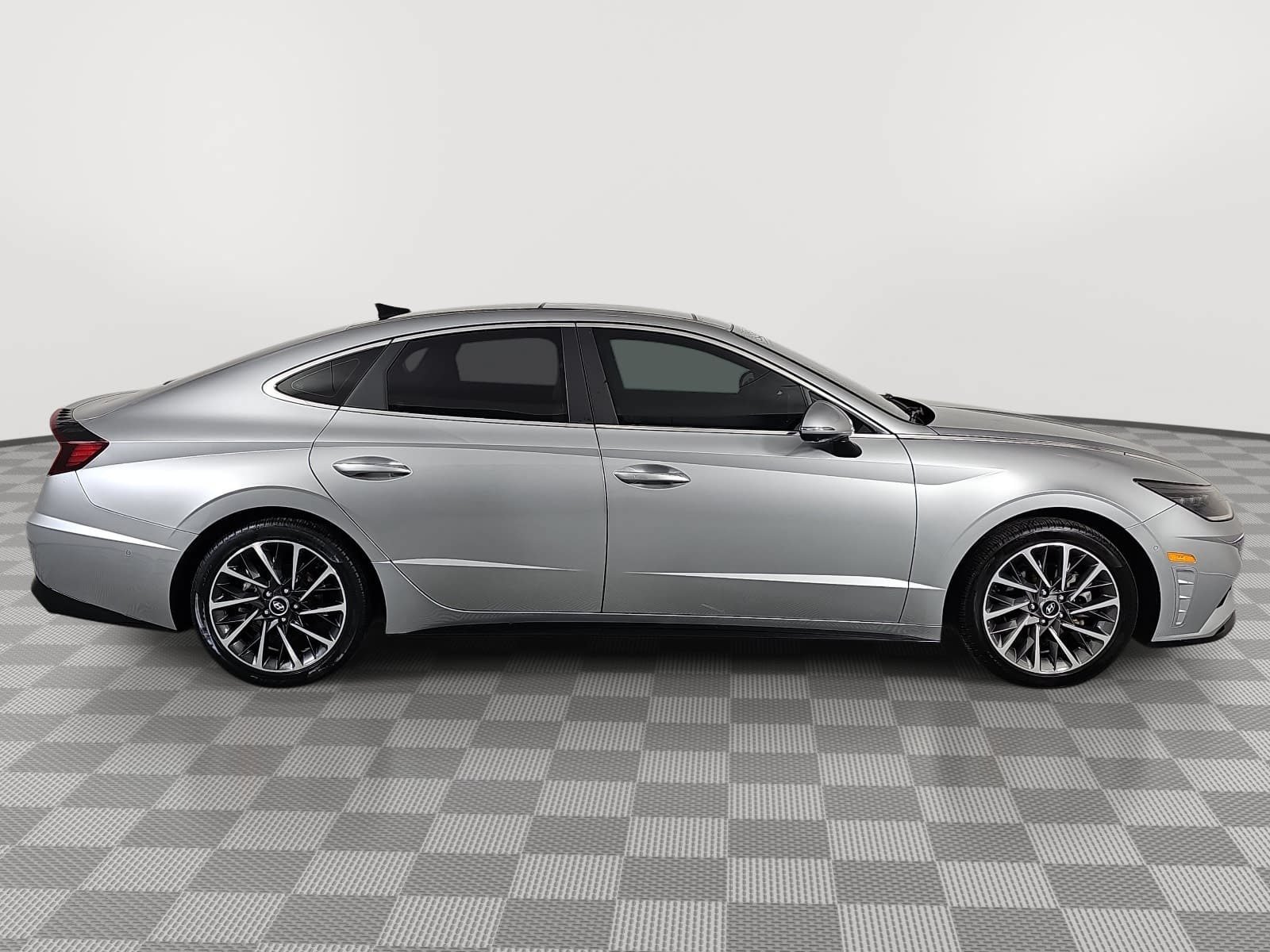 Used 2021 Hyundai Sonata Limited FWD image 9