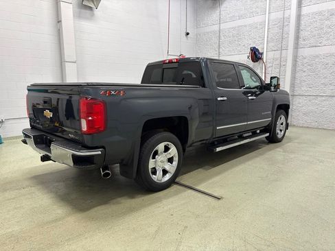 Used 2018 Chevrolet Silverado 1500 LTZ w/ LTZ Plus Package AWD/4WD image 4