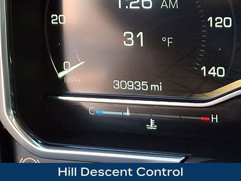 Used 2024 GMC Sierra 2500 AT4X image 24