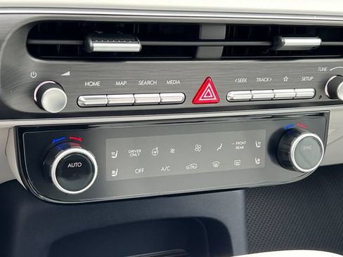 New 2026 Hyundai Palisade Calligraphy AWD/4WD image 21