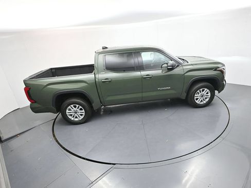 Used 2023 Toyota Tundra SR5 w/ SR5 Premium Package AWD/4WD image 32