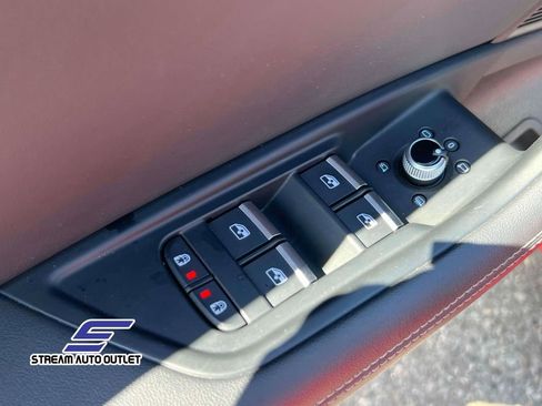 Used 2023 Audi A4 2.0T Premium Plus image 18