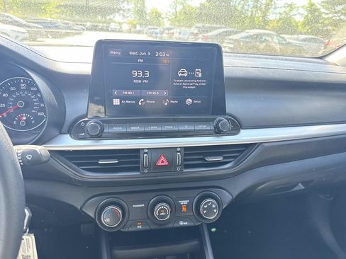Used 2024 Kia Forte LXS FWD image 19