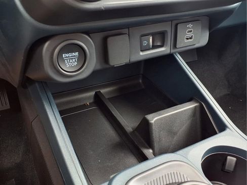 New 2026 Ford Maverick Tremor AWD/4WD image 10