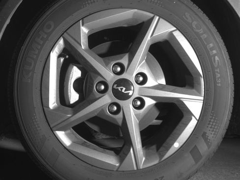 Used 2025 Kia K4 LXS image 12