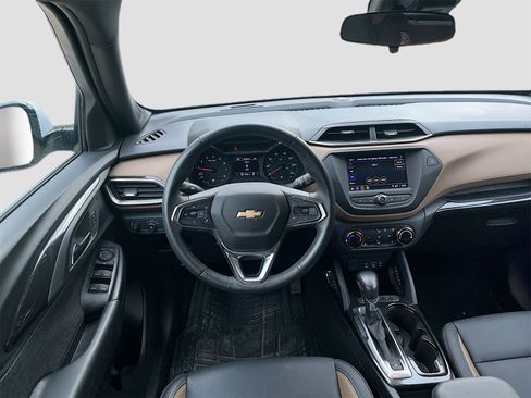 Used 2022 Chevrolet TrailBlazer ACTIV image 22