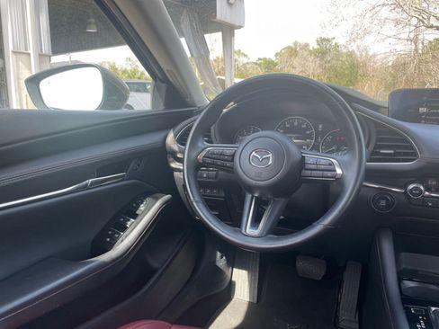 Used 2025 MAZDA MAZDA3 s image 33