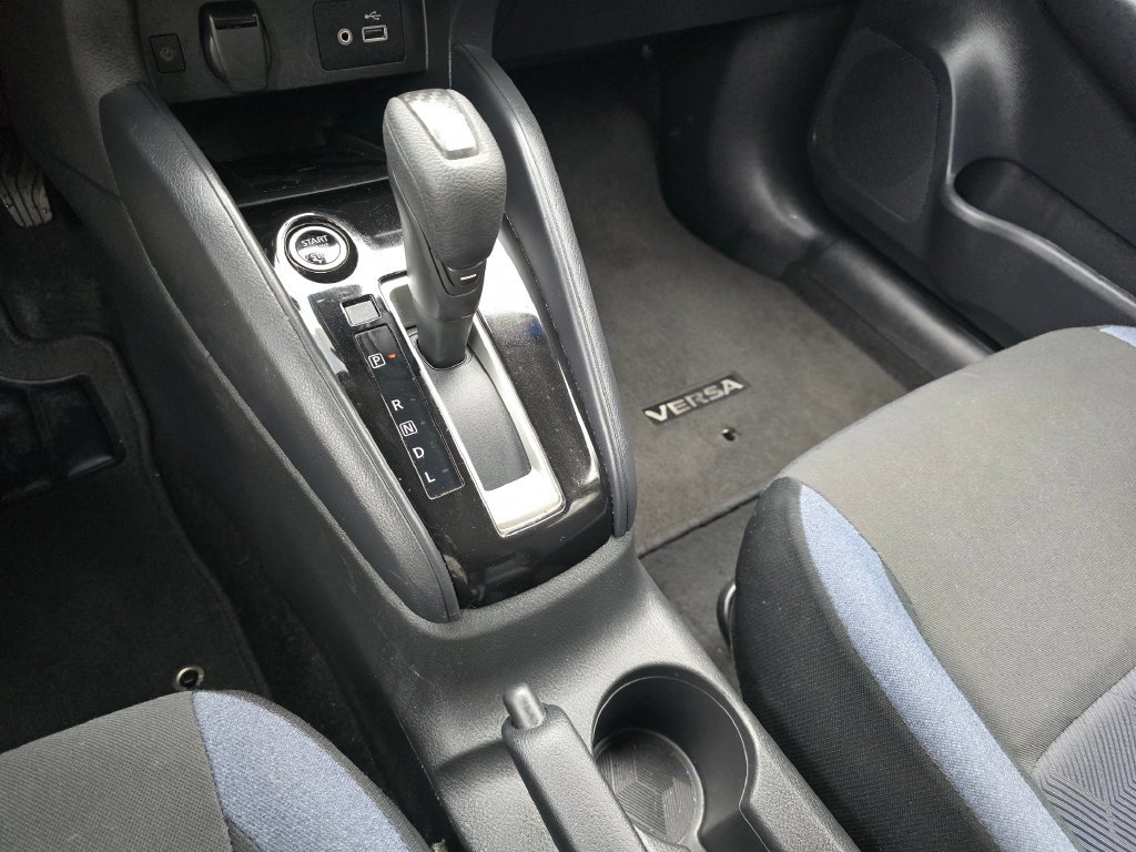 Used 2024 Nissan Versa SV FWD image 21