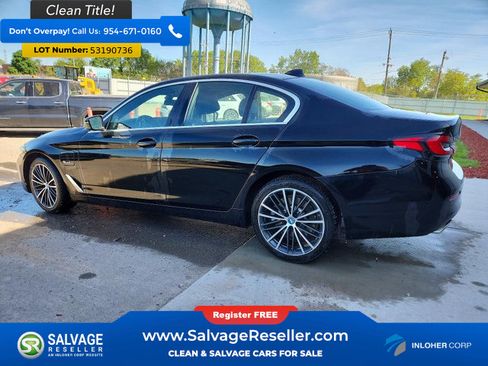 Used 2023 BMW 530e RWD image 3