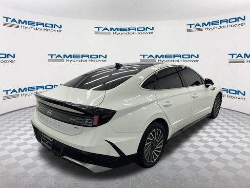 Used 2025 Hyundai Sonata Limited FWD image 5