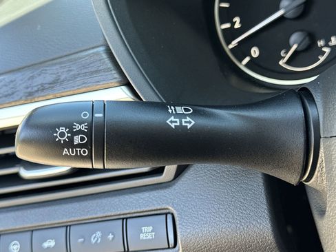 New 2025 Nissan Altima 2.5 SV w/ SV Premium Package image 13