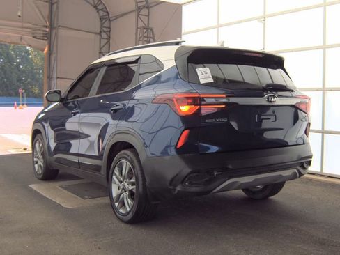 Used 2021 Kia Seltos S FWD image 4
